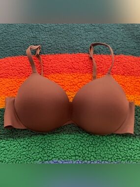 NWOT Skims Push Up - 36C